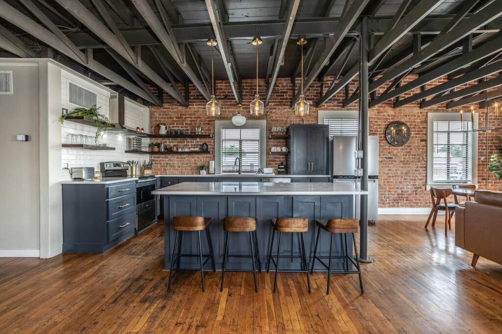 The Loft At 113 - Gateway To The North Texas Hill Country Daire Muenster Dış mekan fotoğraf