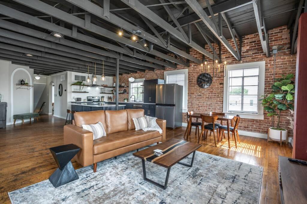 The Loft At 113 - Gateway To The North Texas Hill Country Daire Muenster Dış mekan fotoğraf